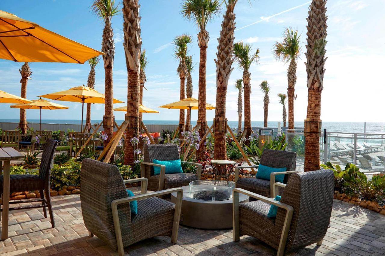 Delta Hotels By Marriott Daytona Beach Oceanfront Exterior photo